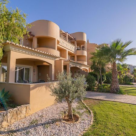 Estômbar Quinta Da Boa Nova - Cheerful And Spacious 2-Bedroom Duplex מראה חיצוני תמונה